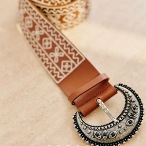 Sezane Embroidered Smooth Heritage Camel Louve Belt Sz 80